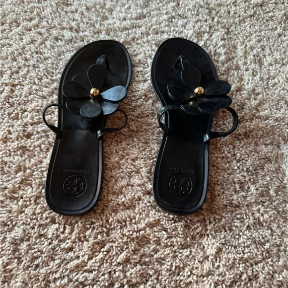 Tory Burch Black Sandals with Floral Accent - Picture 2 of 4